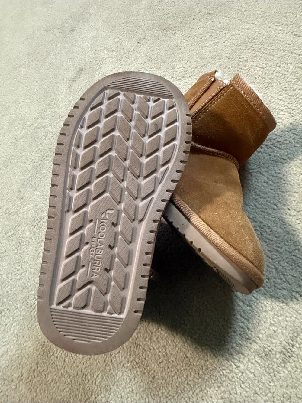Koolaburra Kids Chestnut Suede-Look Faux-Shearling Boots